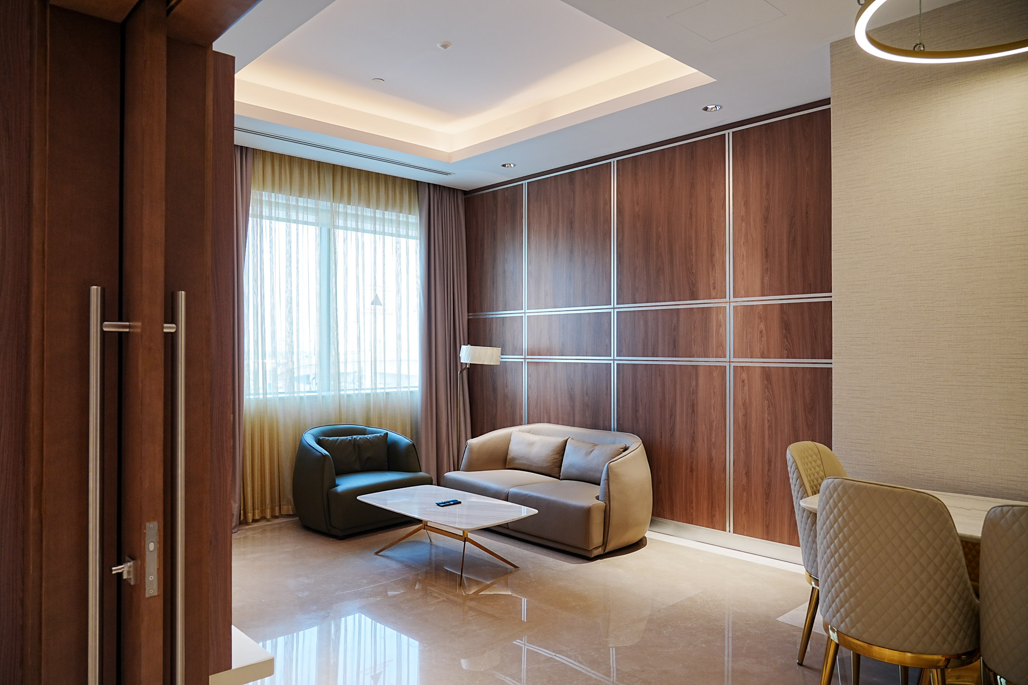 Supreme Suite 1