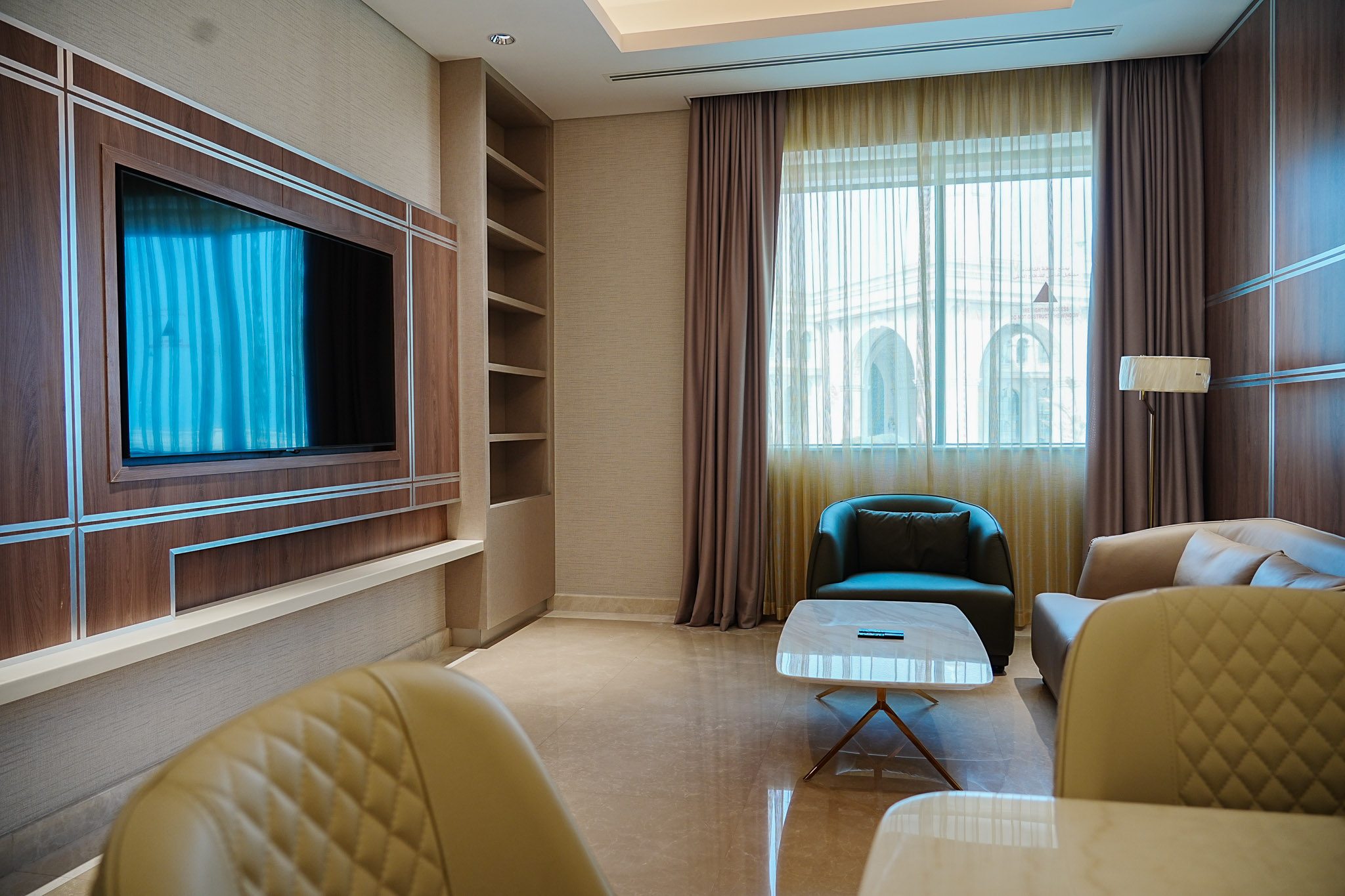 Supreme Suite 2